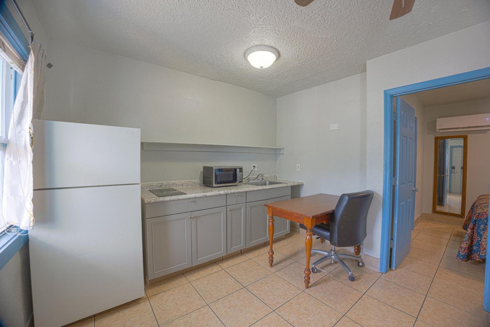 Aladdin Motel By Oyo Merritt Island Bagian luar foto