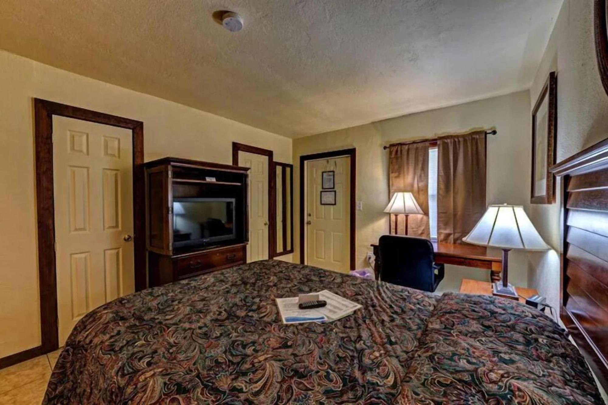 Aladdin Motel By Oyo Merritt Island Bagian luar foto