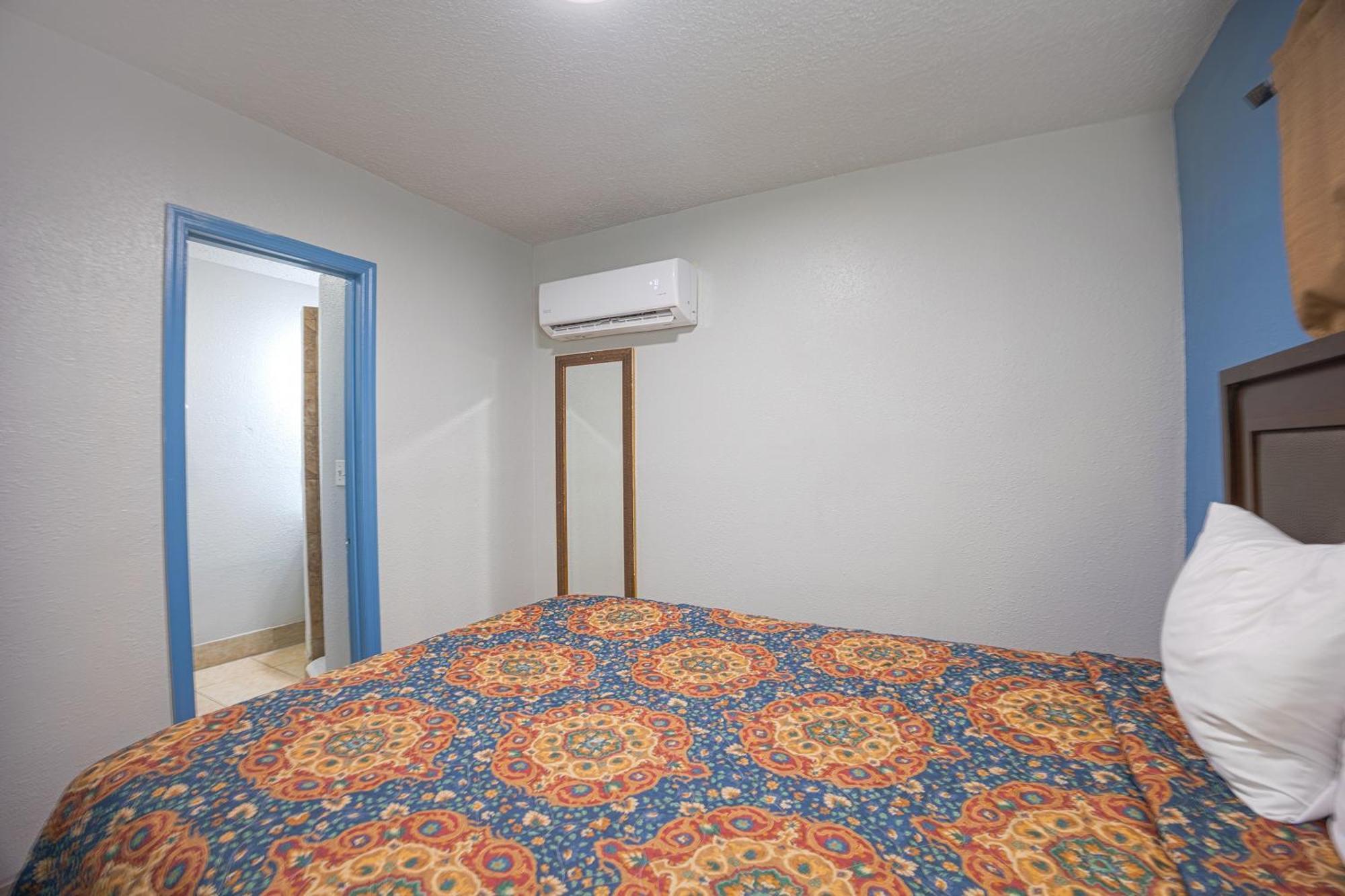 Aladdin Motel By Oyo Merritt Island Bagian luar foto