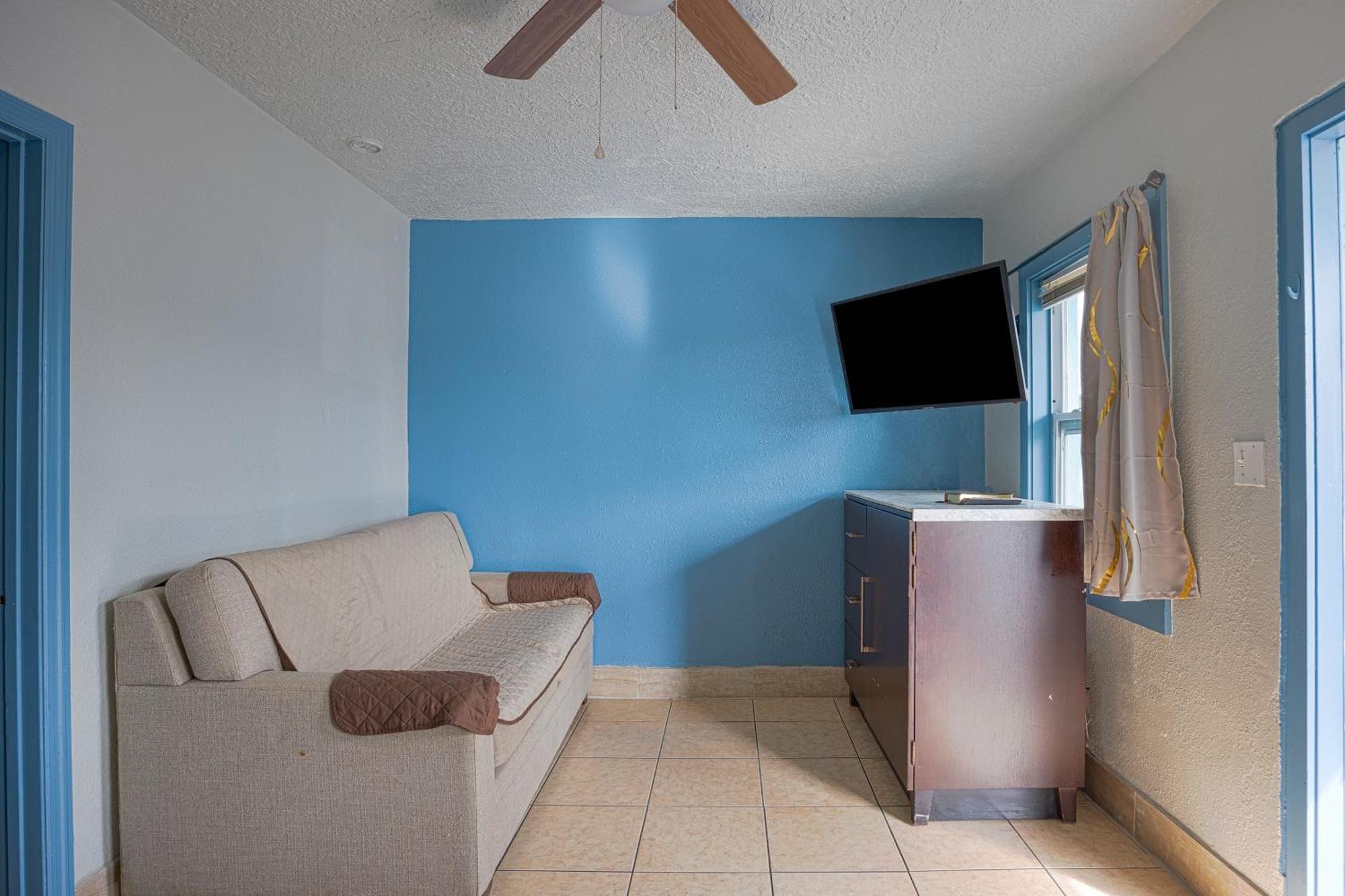 Aladdin Motel By Oyo Merritt Island Bagian luar foto